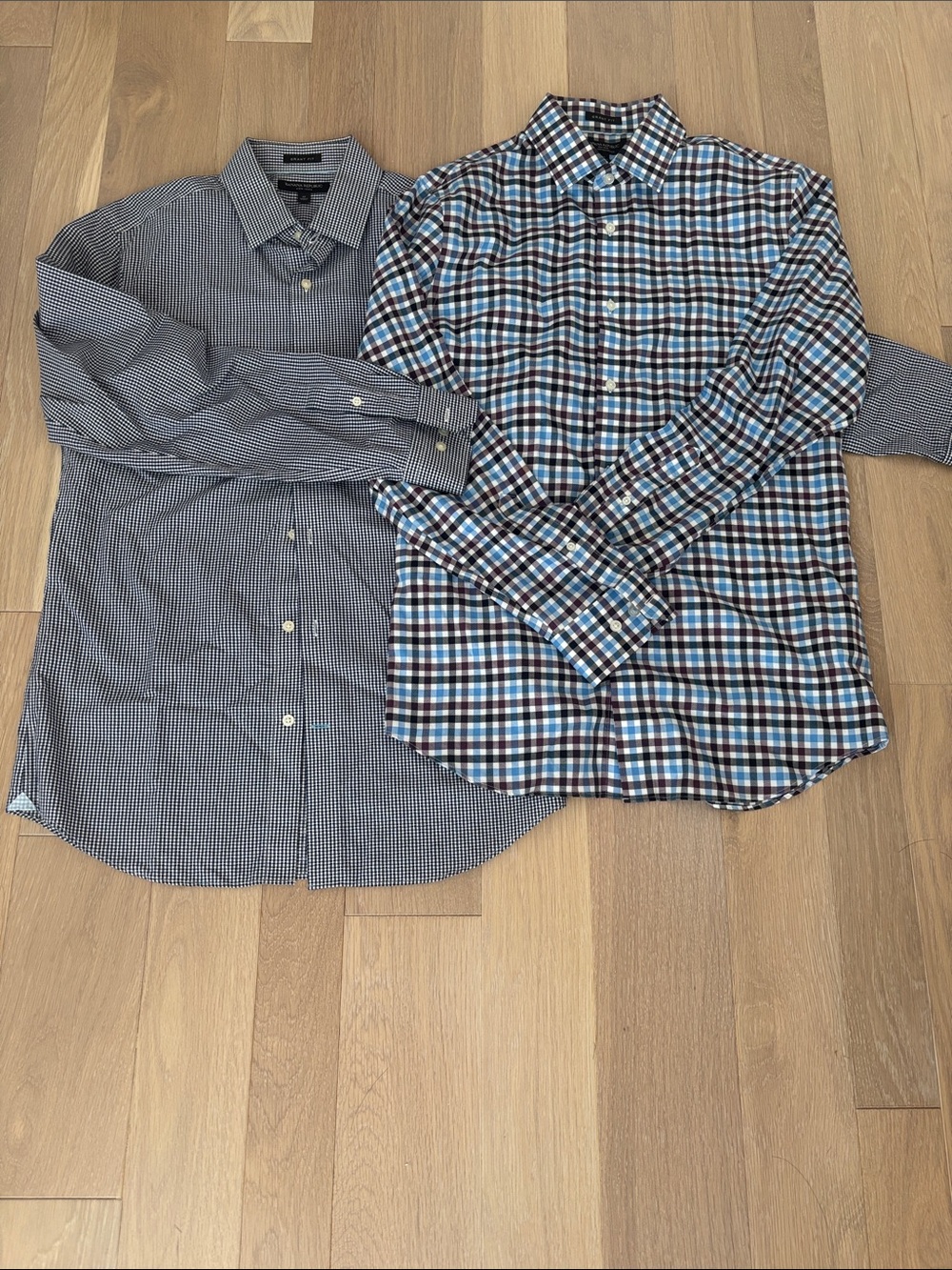 2 Banana Republic Grant Fit Dress Shirts M